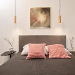 Luxury Arabella * זאטון