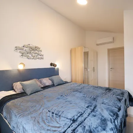 别墅 Luxury Arabella *