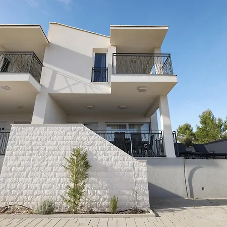 Luxury Arabella Villa *