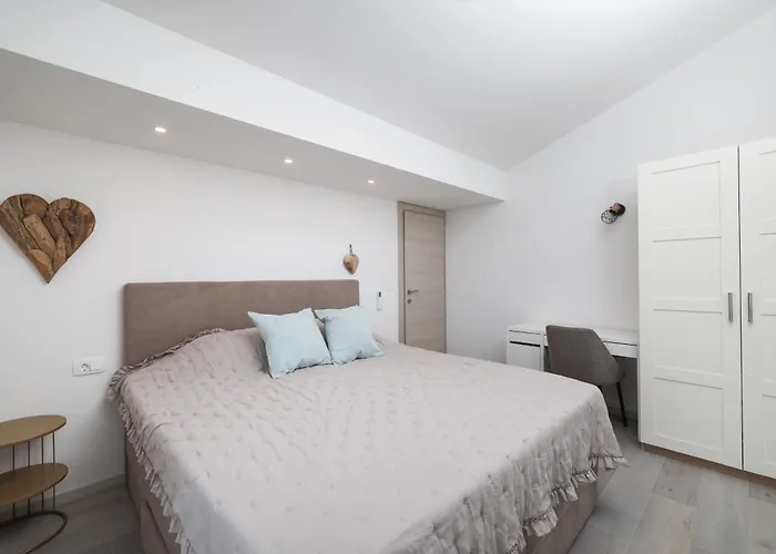 Luxury Arabella Затон